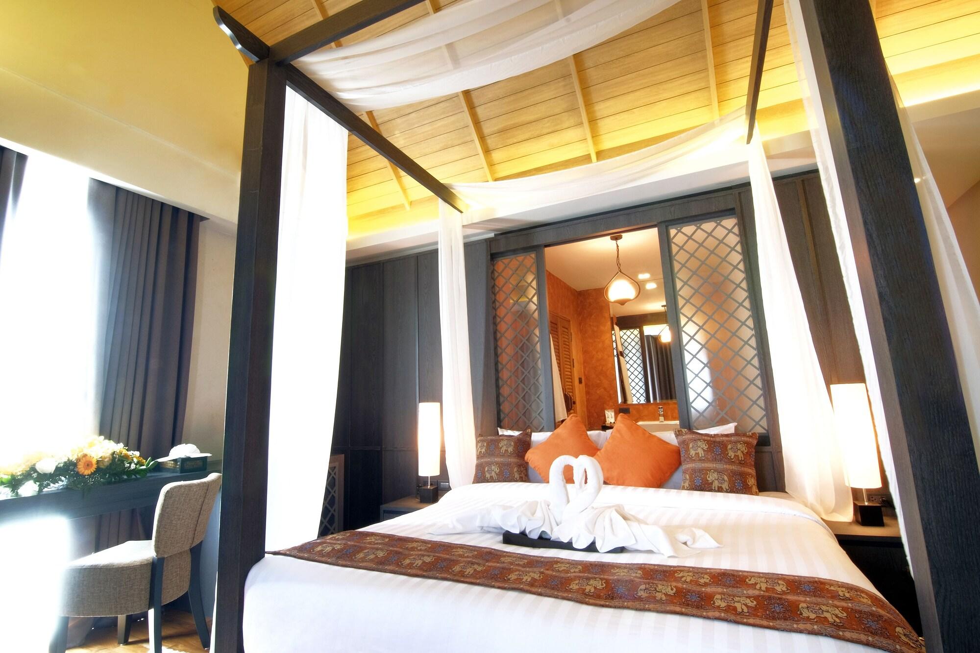 Tapae Gate Villa Chiang Mai Extérieur photo