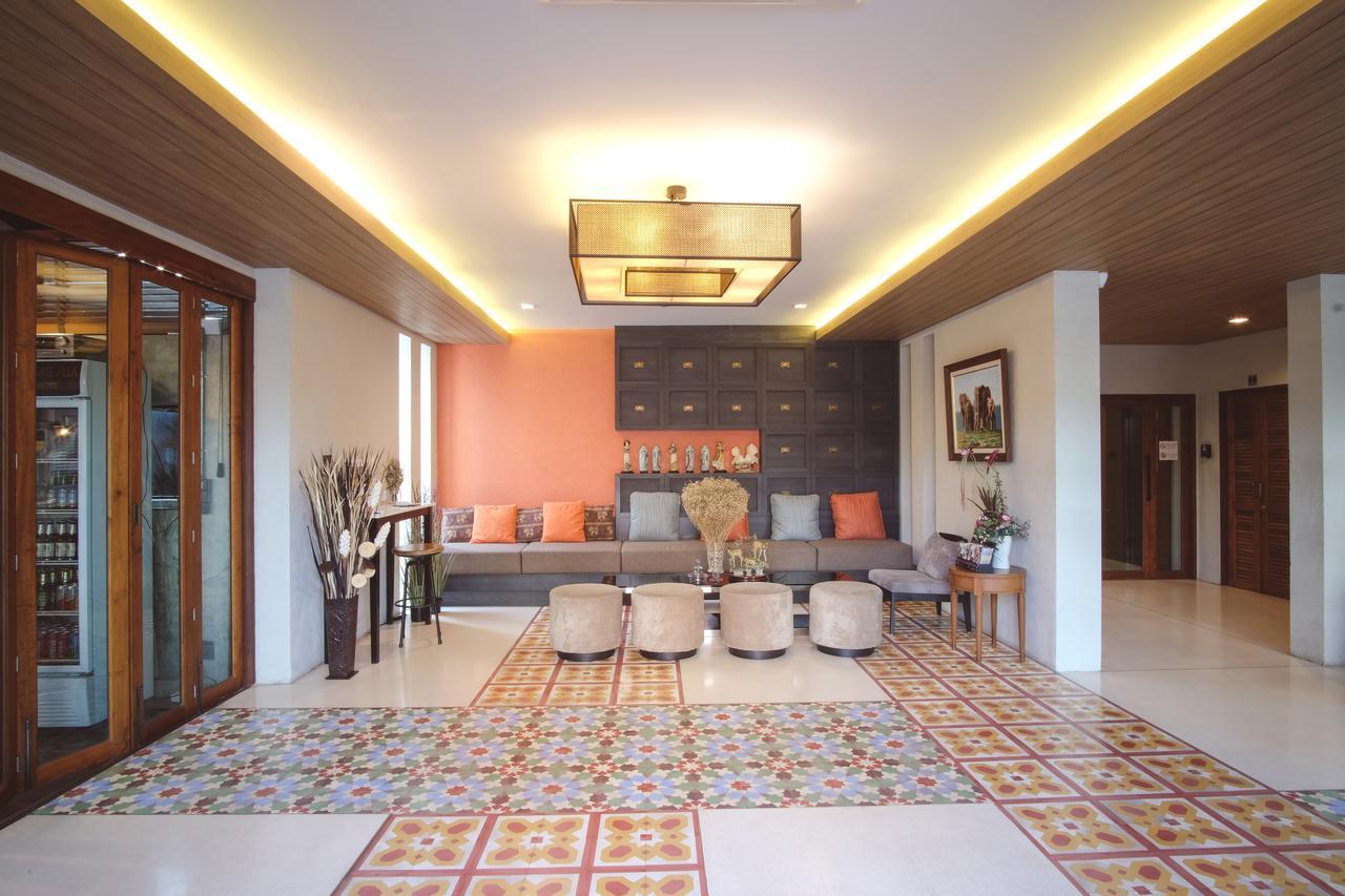 Tapae Gate Villa Chiang Mai Extérieur photo