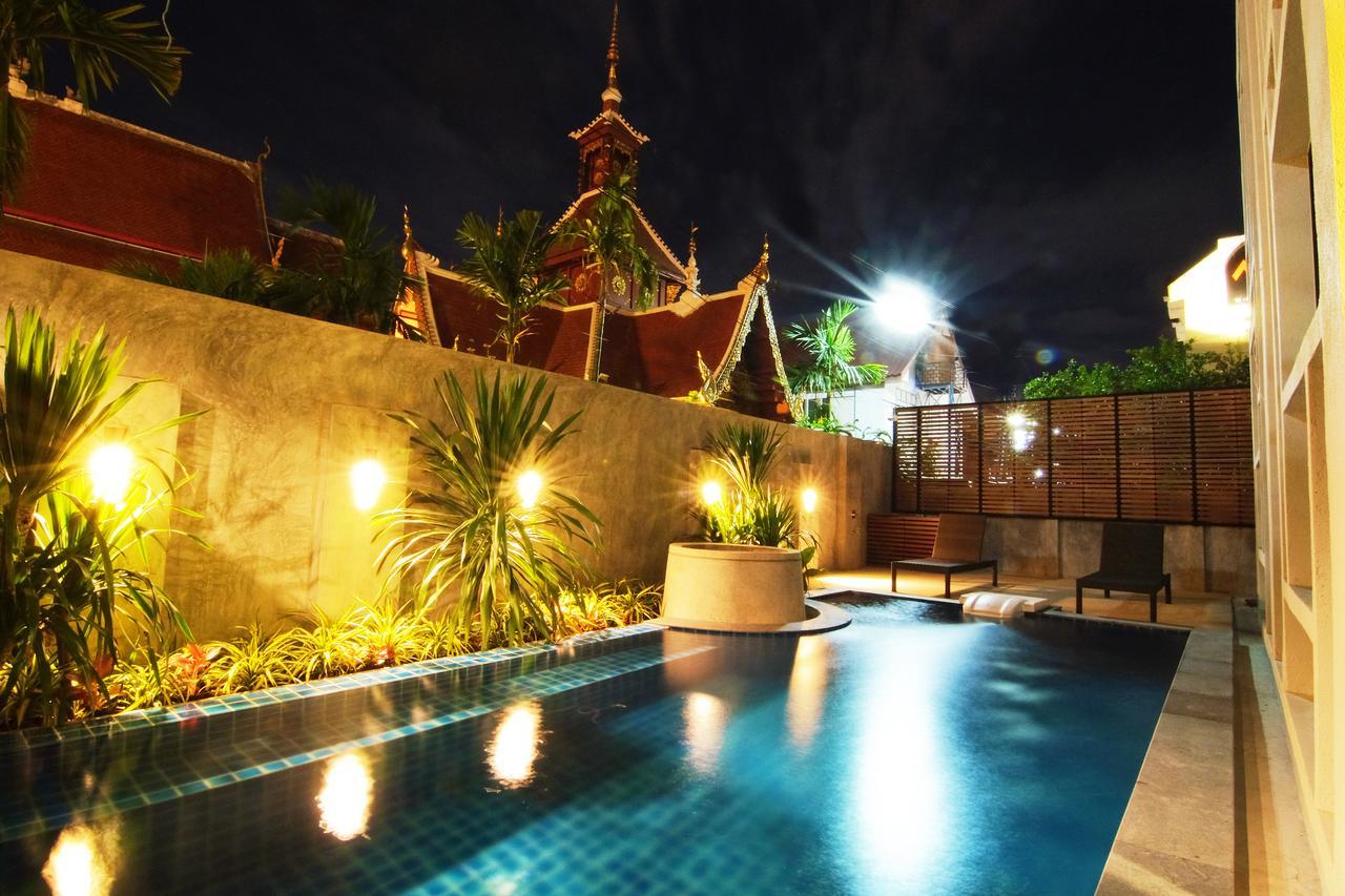 Tapae Gate Villa Chiang Mai Extérieur photo